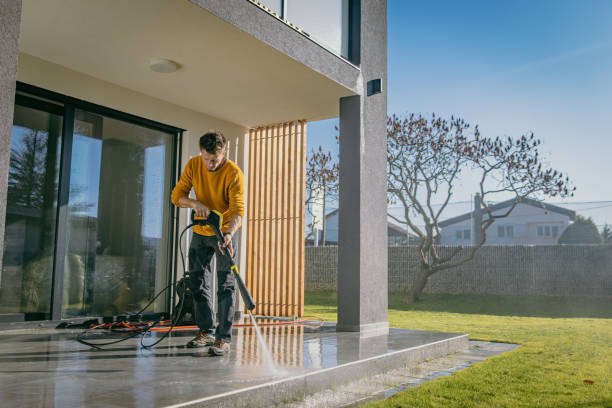 Best Animal Enclosure Cleaning  in Lyford, TX